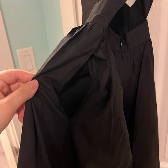 BNWT classic black dress with cross back, size S - Picture 5 of 5